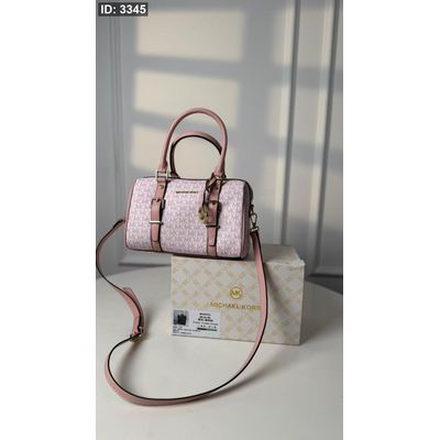 شنطة - Micheal Kors / شامل علبة الشركة - 669902