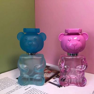 عطر اطفال ازرق / زهري شكل دب