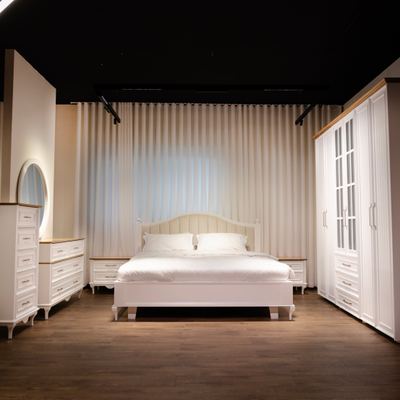 “Hittin” Bedroom Set