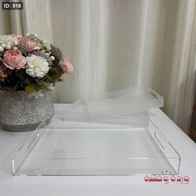 صواني اكريليك شفاف مرتبة جدًا بثلاث أحجام