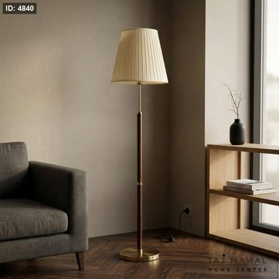 سهارة أرضية عمودية بتصميم كلاسيكي يجمع بين المعدن والخشب