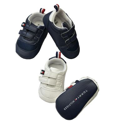 حذاء TOMMY
