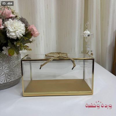 اكياس بلاستيك شفاف مع اطار دهبي وقاعدة