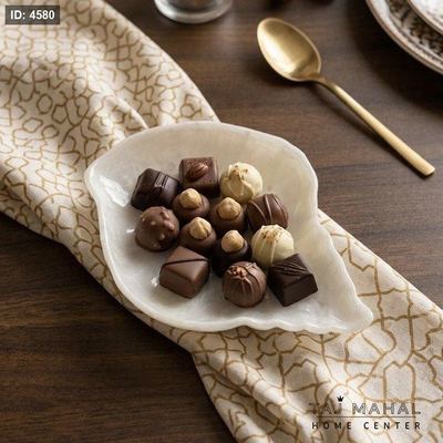 صحن تقديم سيراميك ابيض صغير