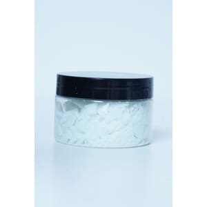 رقائق تلوين الشمع – 50 غم – white #30