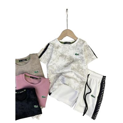 بدلة عملي lacoste