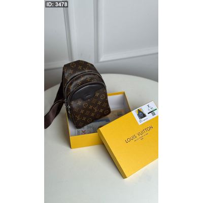 باوتش - Louis Vuitton - كوبي ماستر/ شامل علبة الشركة