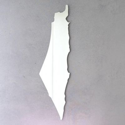 مراة تلزيق شكل خارطة فلسطين