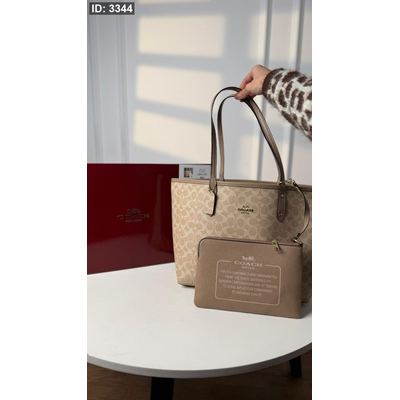 شنطة - Coach / شامل علبة الشركة - 88019Double Face