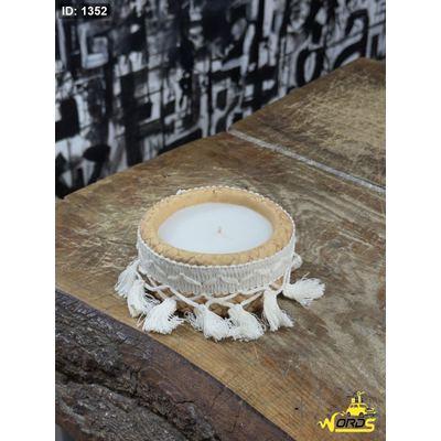 شمعة معطرة شرابيش