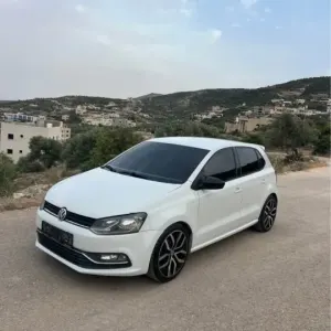فولكسفاغن بولو 2016