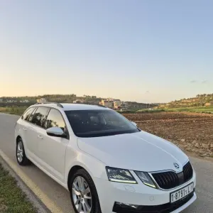 سكودا اوكتافيا 2020