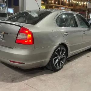 سكودا اوكتافيا 2012