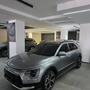 كيا نيرو 2023