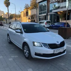 سكودا اوكتافيا 2020