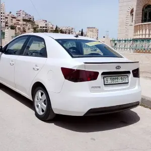 كيا فورتي 2009