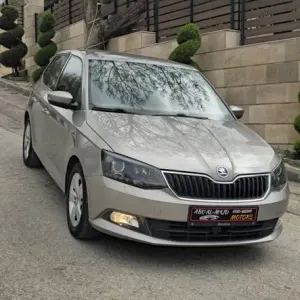 سكودا فابيا 2016