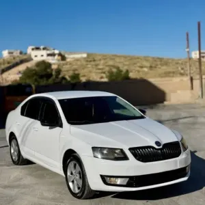 سكودا اوكتافيا 2015