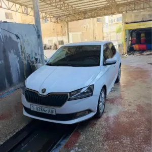 سكودا فابيا 2020