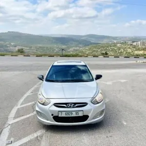 هيونداي اكسنت 2012