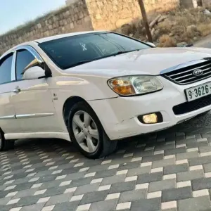 كيا K3-سيراتو 2008