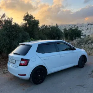 سكودا فابيا 2021