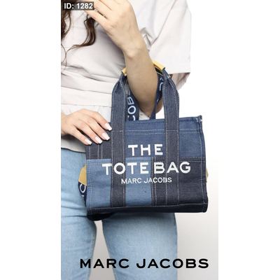 شنطة - MARC JACOBS / جينز - مقاس ميني 😍