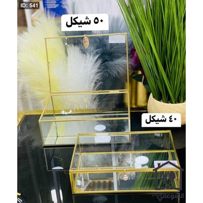 صندوق زجاج شفاف