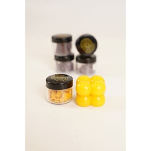 Lemon Yellow- رقائق تلوين الشمع – 8 غم