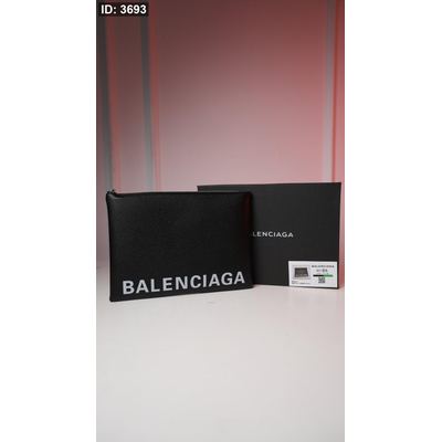 كلاتش Balanciga - شامل علبة