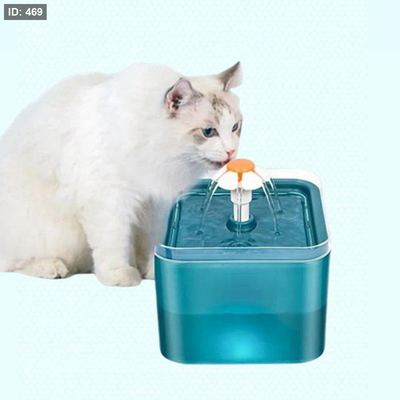 نافورة الماء للقطط مربع