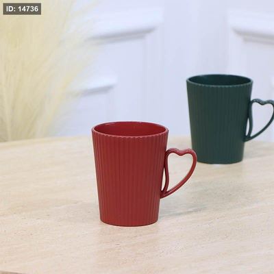 كاسة ماغ بلاستك محزز ملون يد قلب A155/1 =ع1