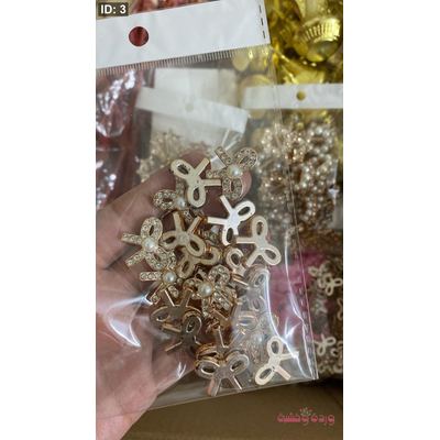 قطع كريستال شكل ببيونة