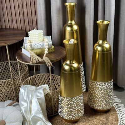 فازة معدن 75 سم شكل ذهبي بطن كبير مع زخرفة ابيض على الأسفل حجم وسط BD141-14