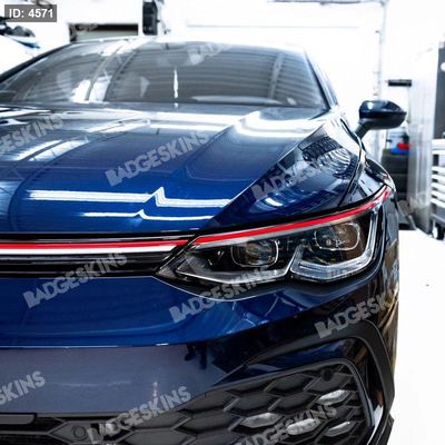 GOLF 8 GTI (أحمر)