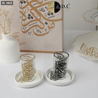 طقم ٦ أكواب زجاجية مع صحون بورسلان