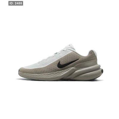 Nike Uplift SC